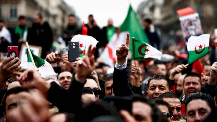Cezayir: Eski nizam partileri gerileyebilir, İslami eğilimli hareketler öne çıkabilir