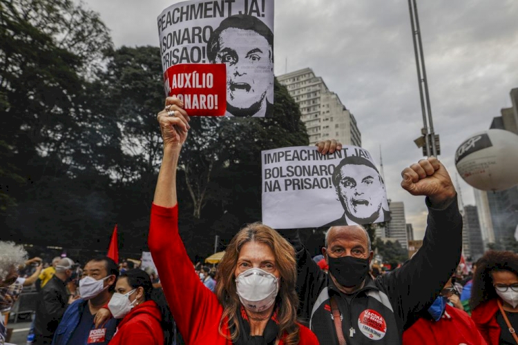 Brezilya'da ülke çapında Bolsonaro hükümeti karşıtı gösteriler düzenlendi