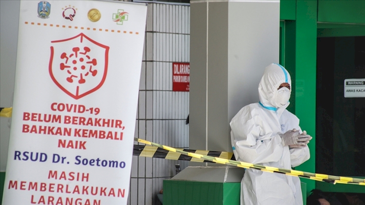Endonezya, günlük vaka sayında Hindistan'ı geçti
