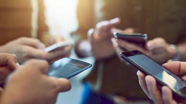 Belçika istihbaratından akıllı telefonlarda 'casusluk riski' uyarısı