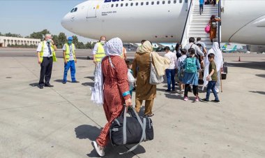 Kabil’deki saldırılar sonrası tahliye uçuşları yeniden başladı