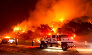 California'daki yangınlar için 'büyük afet' ilanı talep edildi