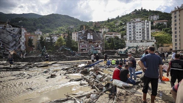 AFAD: Kastamonu'da 32, Sinop'ta 6 vatandaşımız hayatını kaybetti