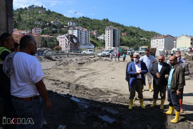 HÜDA PAR Genel Başkanı Yapıcıoğlu afet bölgesinde