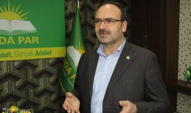 HÜDA PAR: Eğitim sisteminin temelden değişmesi lazım