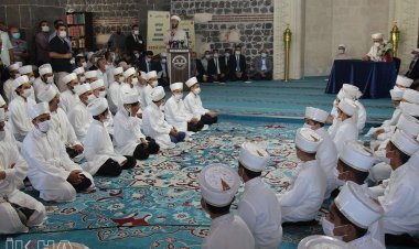 Diyarbakır'da 93 hafıza icazetleri verildi