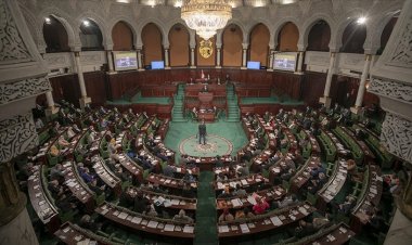Tunus'taki Nahda Hareketinden Meclisin çalışmalarına yeniden başlaması çağrısı