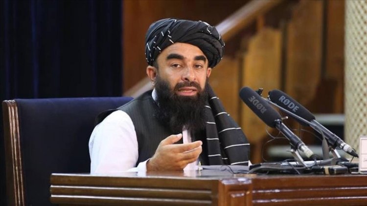 Taliban SözcüsüMücahid: Bizden önceki yönetimden bazı kişiler helikopterlerle milletin milyonlarca parasını çaldılar