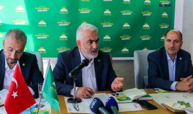 'Eğitimde olduğu gibi sağlıkta da normale dönülmeli'