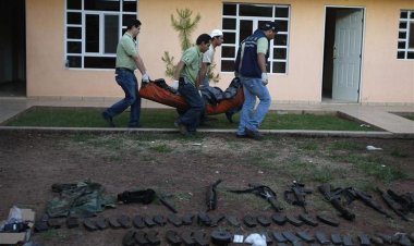 Meksika'da çeteler çatıştı: 20 ölü