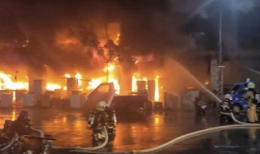 Tayvan'da 13 katlı binada çıkan yangında 46 kişi öldü