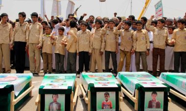 Suudi Arabistan ve BAE hakkında Yemen'deki savaş suçları nedeniyle Londra polisine şikayet
