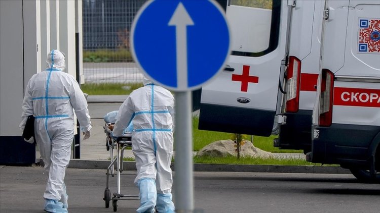 Rusya'da Kovid-19 kaynaklı günlük ölü sayısı 1000'i geçti