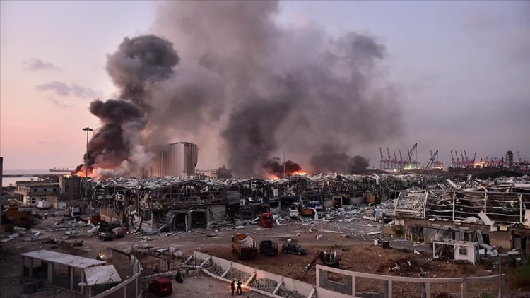 Beyrut Limanı'ndaki patlamaya ilişkin soruşturma askıya alındı