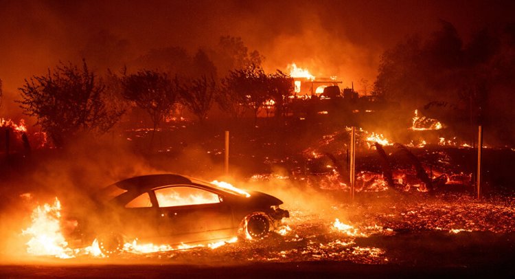 California'da yangın: Olağanüstü hal ilan edildi