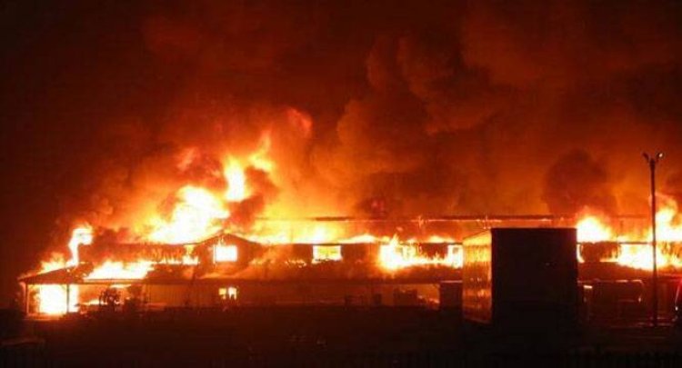 Nijerya'da yasa dışı petrol rafinerisinde meydana gelen patlamada 25 kişi öldü