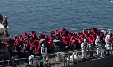 Tunus açıklarında 223 göçmen yakalandı