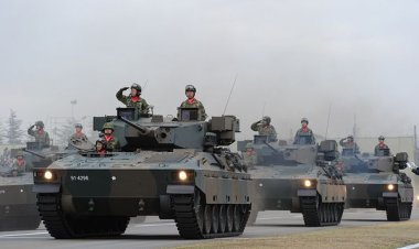 Japonya artan Kozey Kore ve Çin tehdidi karşısında ordusunu güçlendirmeyi hedefliyor