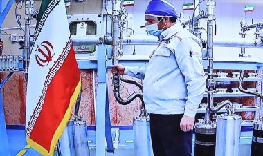İran ile dünya güçleri tarihi anlaşmayı diriltmek için yeniden müzakere masasına dönüyor