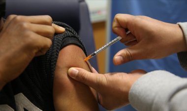 AB'nin 'aşılı herkese açık kapı' politikasına omicron engeli