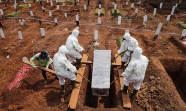 ABD'de bir günde 3 bin 702 kişi koronavirüsten öldü