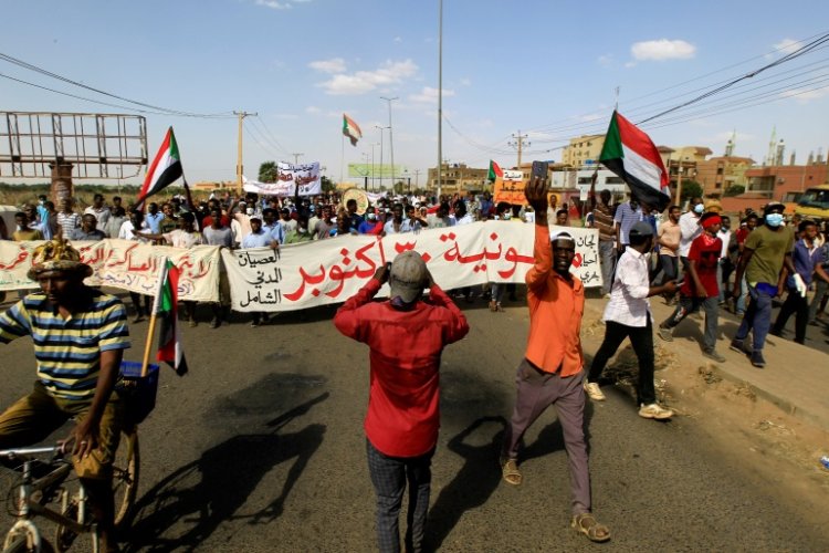 Sudan’da darbenin ardından gözaltına alınan siyasiler açlık grevine başladı