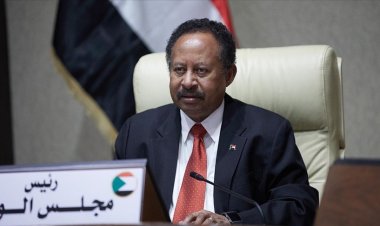 Sudan Başbakanı Hamduk siyasi güçlerin, yeni hükümetin kurulması için diyalog yürüttüğünü bildirdi