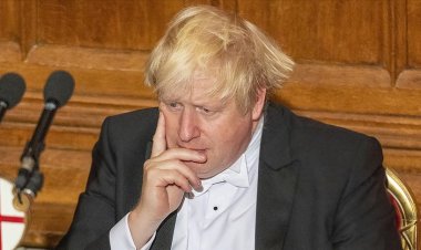 İngiltere'de partisi kritik seçimi kaybeden Başbakan Johnson'ın liderliği sorgulanıyor