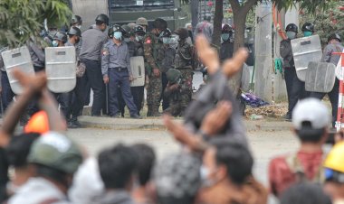 Myanmar ordusunun en az 40 sivili öldürdüğü iddia edildi