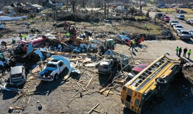 ABD 2021'de rekor sayıda doğal afetle karşı karşıya kaldı