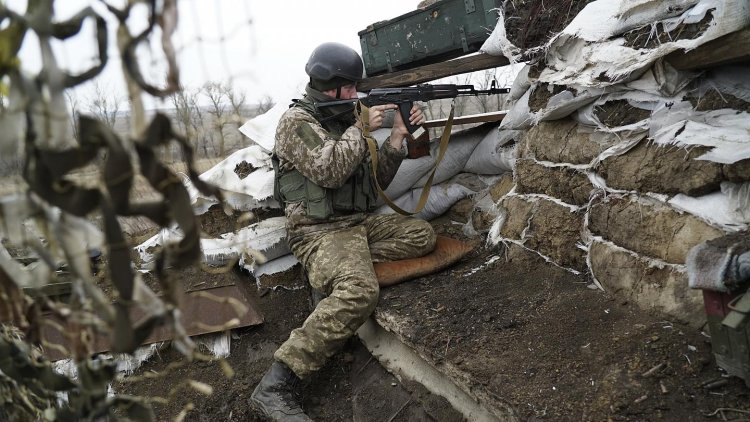 Donbas'ta Rusya yanlısı ayrılıkçıların saldırısında bir Ukrayna askeri öldü