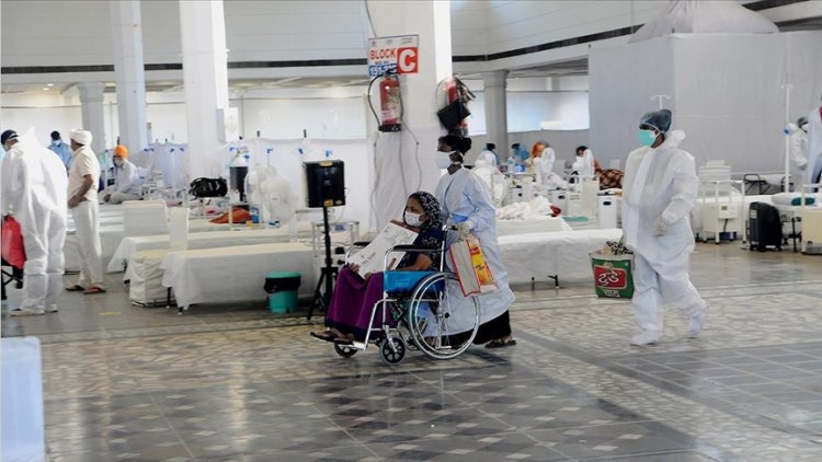 Omicron varyantı Hindistan'a sıçradı