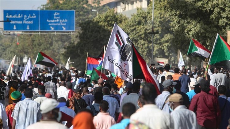 Sudan'da askeri yönetim karşıtı gösterilerde ölenlerin sayısı 48’e yükseldi