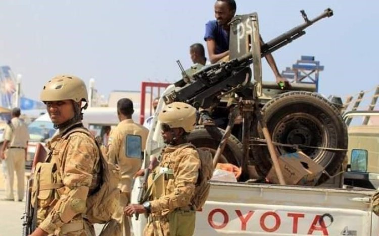 Somali'de ABD'nin eğittiği PSF güçleri ile askeri birlik arasında çatışma: 10 ölü, 40 yaralı