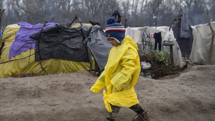 Yunan STK'lere göre, Yunanistan sığınmacılara uygun barınma sağlayamıyor
