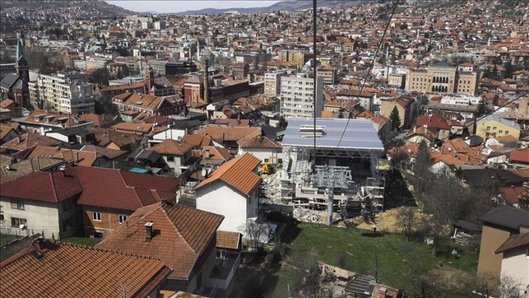 Bosna Hersek'te Sırp Cumhuriyeti entitesinde siyasi partilerin genel merkez binaları arandı