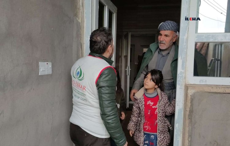 İHO EBRAR Iraklı selzedelere gıda yardımında bulundu