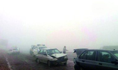 İran'da zincirleme kaza: 4 kişi hayatını kaybetti