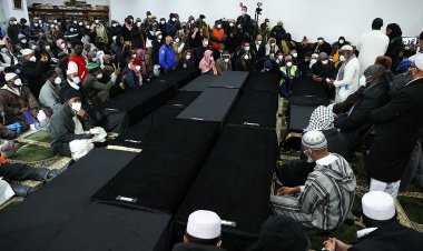 New York'taki yangında ölen 15 Müslüman için cenaze töreni düzenlendi