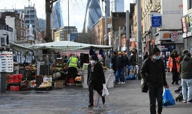 İngiltere'de enflasyon 30 yılın zirvesinde