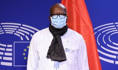 Burkina Faso Cumhurbaşkanı, askerler tarafından alıkonuldu