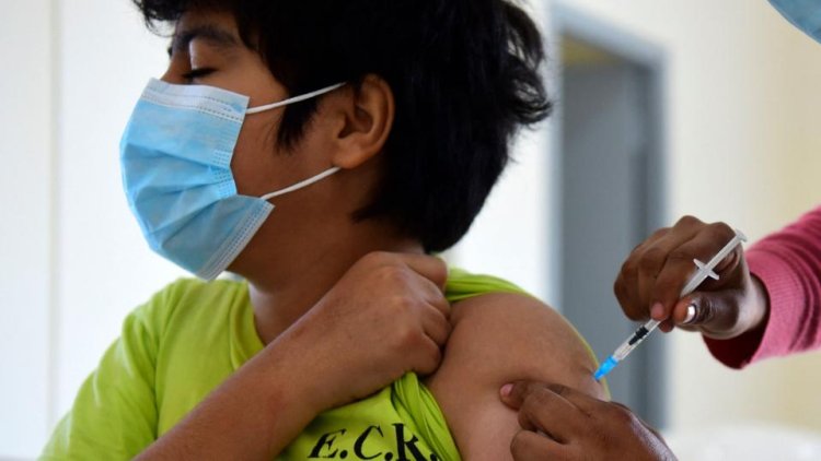 Bangladeş'te 12 yaş üstü öğrenciler için Kovid-19 aşısı zorunlu hale getirildi