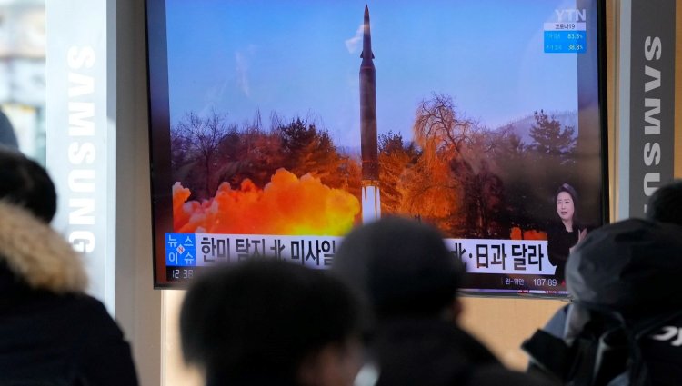 Kuzey Kore, Hwasong-12 'uzun menzilli balistik füze' denediğini duyurdu