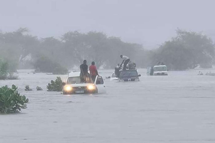 Afrika ülkelerinde sel ve fırtına: 46 kişi öldü