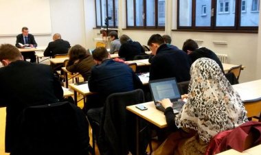 Fransa'da Müslüman isimliler yüksek lisans başvurusunda ayrımcılığa maruz kalıyor