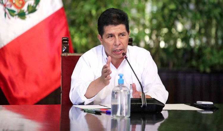 Peru Devlet Başkanı Castillo üç gün önce atadığı başbakanı kovdu