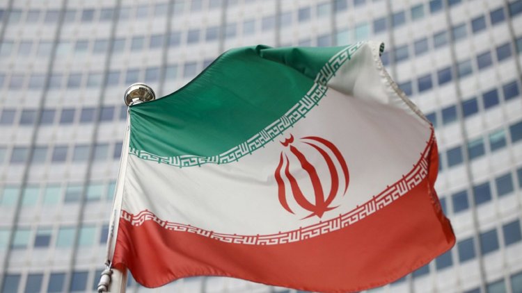 İran, 'iç işlerine müdahale' olarak nitelediği AB'nin yaptırımlarına karşılık vereceğini duyurdu