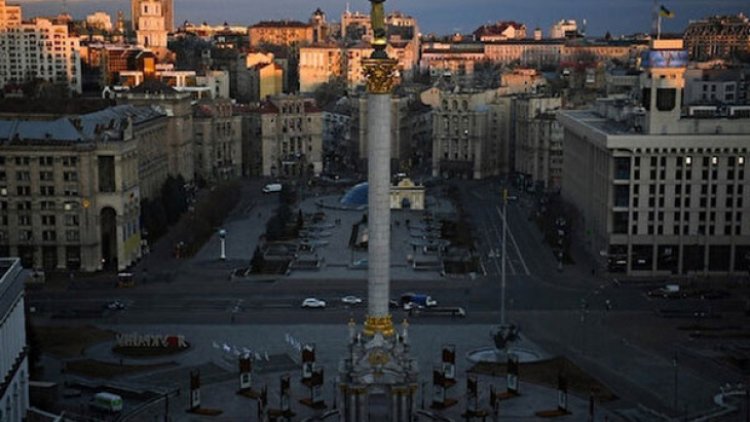 Kiev'de sokağa çıkma yasağının süresi pazartesiye kadar uzatıldı