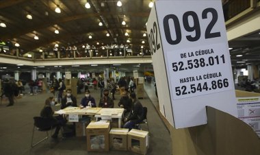 Kolombiya'daki Kongre seçimlerinde sol partiler, sağın üstünlüğüne son verdi