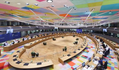 AB liderleri güvenlik ve savunma rehberi 'Stratejik Pusula'yı kabul etti